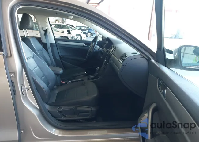 1VWBV7A39FC096193: 42149804