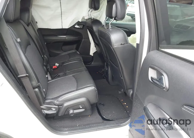 3C4PDCGB4KT779341: 42149806