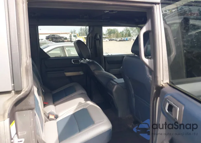 1FMEE5BP5PLA97652: 42149830