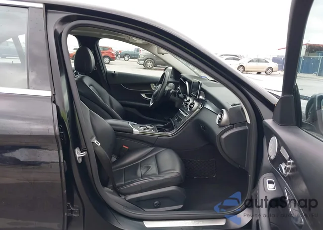 55SWF4JB8HU200958: 42150025