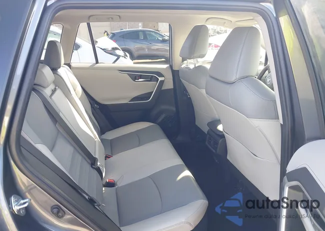 JTMD6RFVXPD096861: 42150109