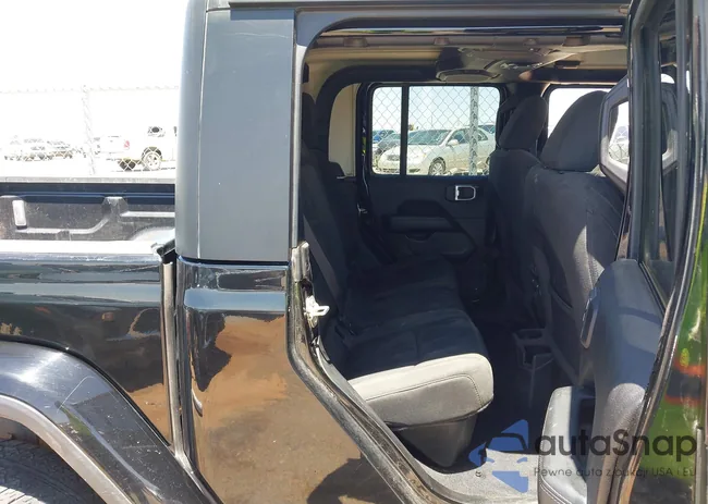 1C6HJTFG0PL564298: 42149117