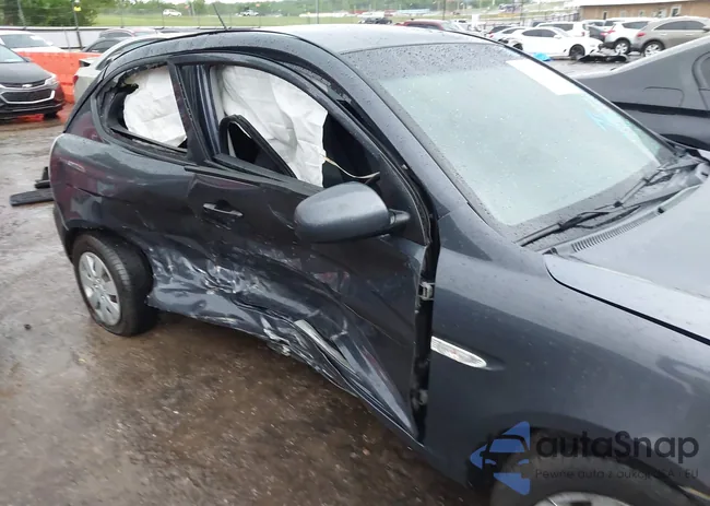 KMHCM3ACXAU181917: 42149188