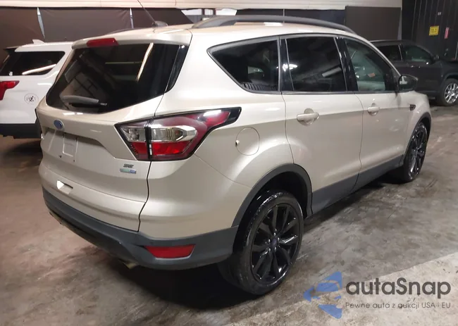 1FMCU9G95HUD33403: 42150696