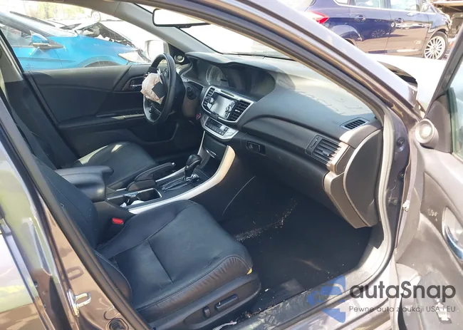 1HGCR2F82EA146009: 42150812