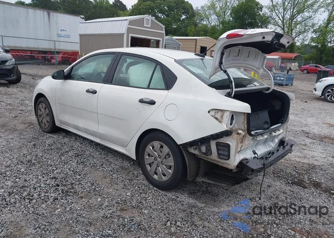 3KPA24AB7JE072053: 42150853