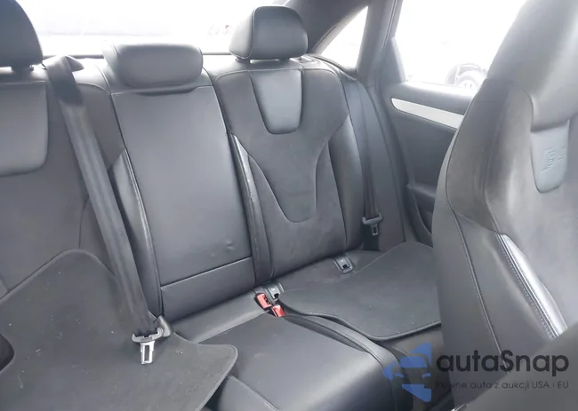 WAUBGAFLXEA052827: 42150917