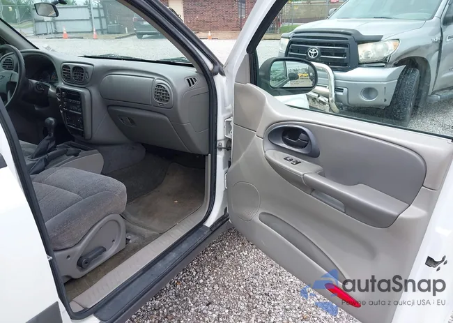 1GNET16S546239517: 42150946