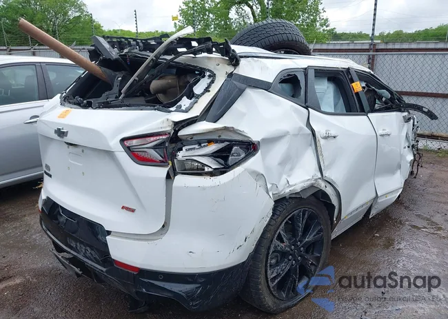 3GNKBERS2KS683987: 42151002