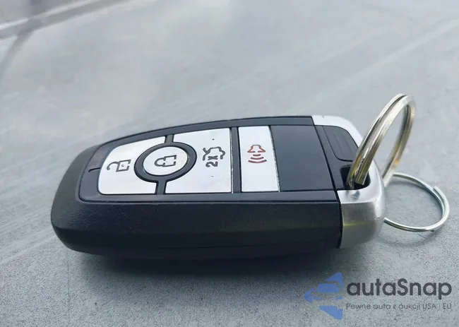 1FA6P8TH2L5122958: 42151031