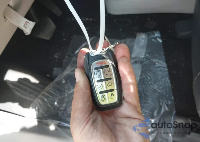 2C4RC1BG3NR168565: 42150290