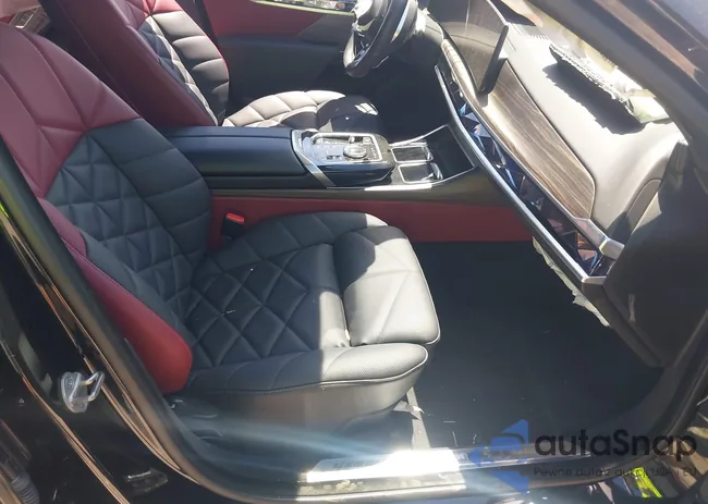 WBA23EH01PCN58267: 42151790