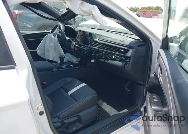 4T1DAACK8SU008033: 42152058