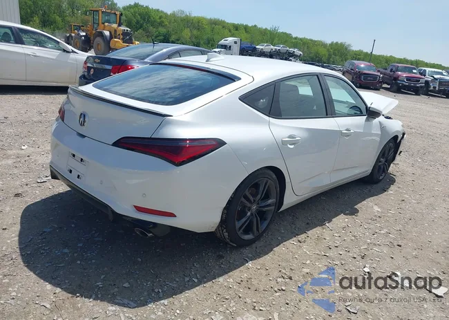 19UDE4H62SA007565: 42152081