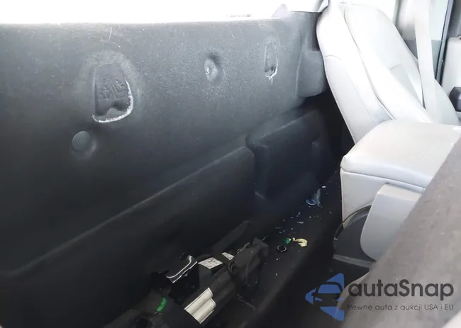 1FTMF1CB9JKD87740: 42151148