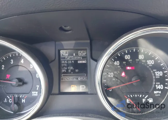 1C4RJFAG4CC214933: 42151176