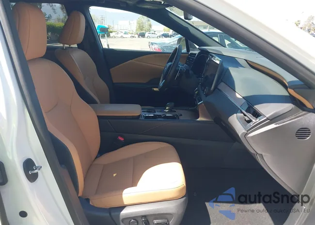 2T2BAMBAXRC042872: 42151226