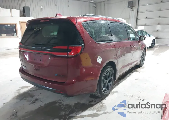 2C4RC1S78MR521977: 42151243