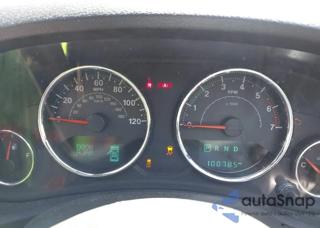 1C4BJWEG8JL914415: 42151385