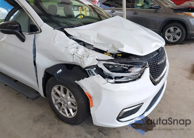 2C4RC1FG8RR197639: 42151439