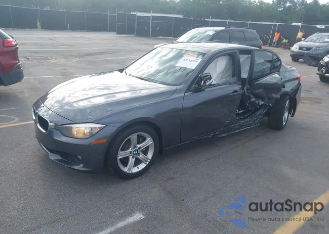 WBA3A5C55DF355695: 42152529