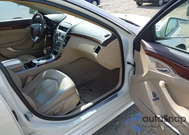 1G6DS5E3XD0106332: 42152577