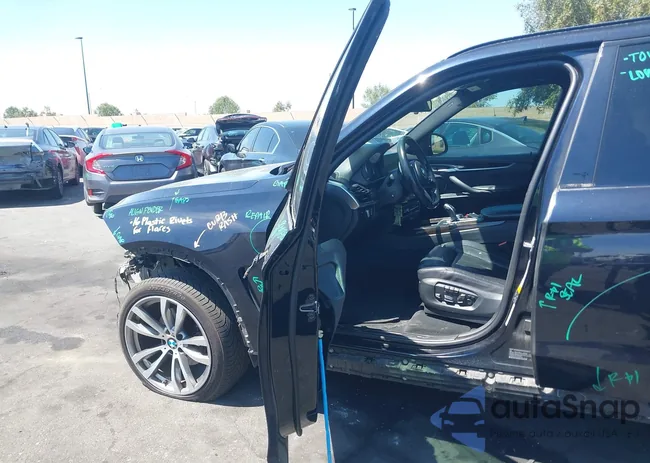 5UXKR0C36H0V69644: 42152707