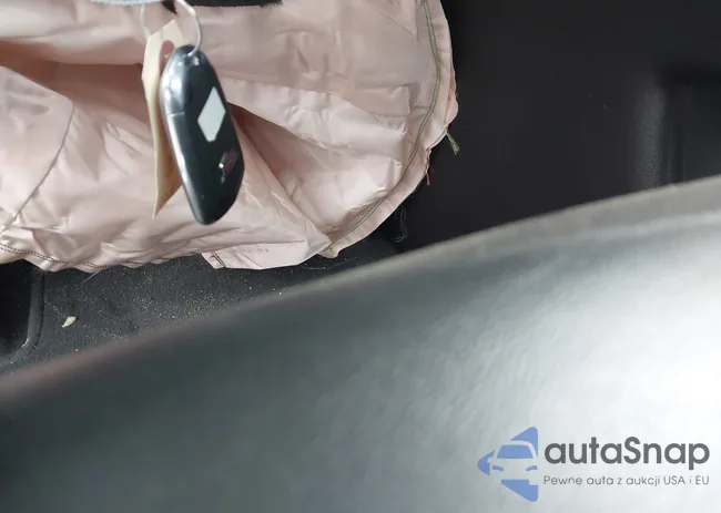 1GYKNDRS5HZ111943: 42152820