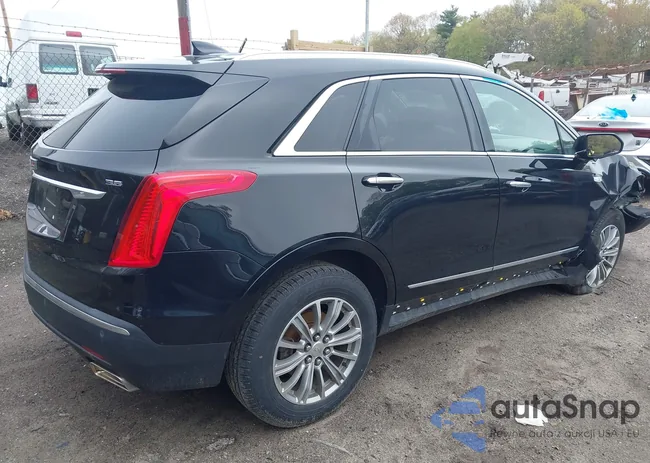 1GYKNDRS5HZ111943: 42152820