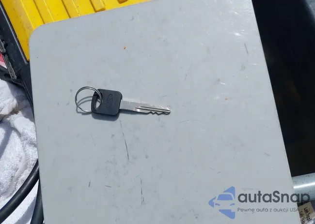 1FTYR14U45PA15529: 42152120