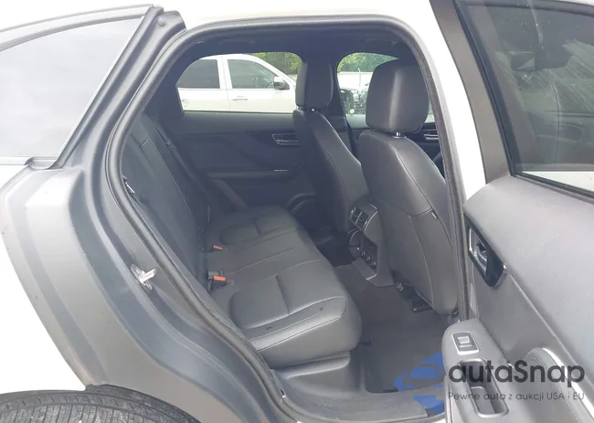 SADCJ2FX8JA329233: 42152159