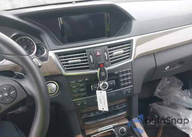 WDDHF7CB6AA045680: 42153615