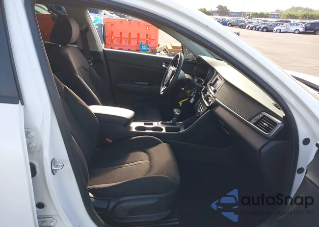 5XXGT4L35GG120923: 42153684