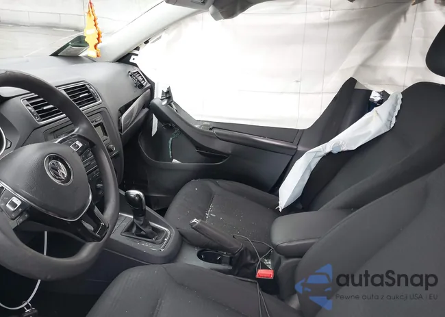 3VWD17AJ6FM419312: 42153736