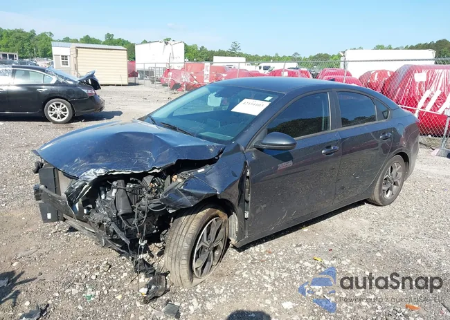 3KPF24AD2LE221947: 42154103