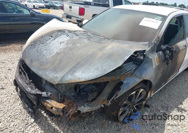 1HGCR2F50EA073793: 42153137