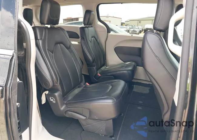 2C4RC1BG5PR601676: 42153478