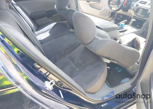 1HGCP2F32BA079546: 42154524