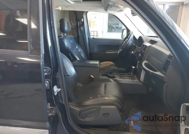 1C4PJMFK1CW144461: 42154570