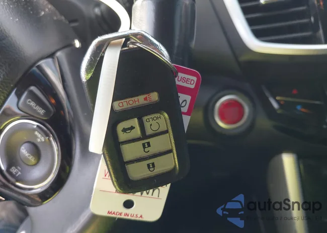 1HGCR2F8XHA244578: 42154877