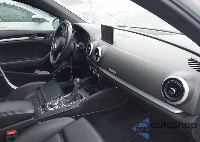 WAUB1GFF6J1017601: 42154933