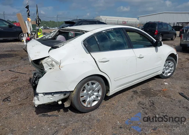 1N4AL2AP7BC164596: 42155085