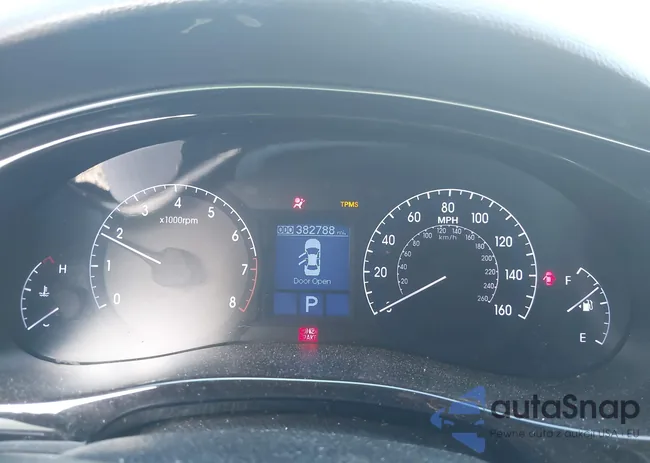 KMHGC4DD4DU242214: 42154222