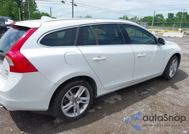 YV1612SB1F1209052: 42155504