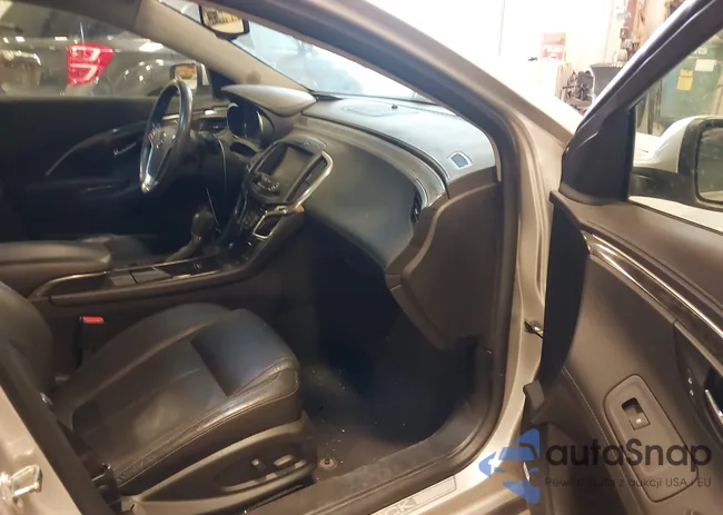 1G4GF5G39FF211516: 42155717