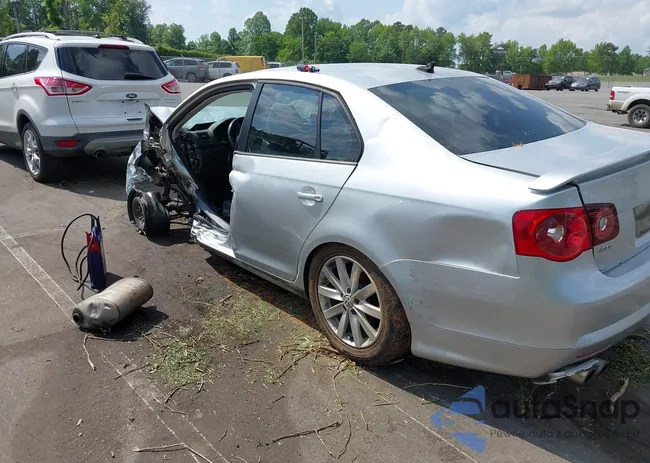 3VWRJ7AJ8AM073469: 42155770