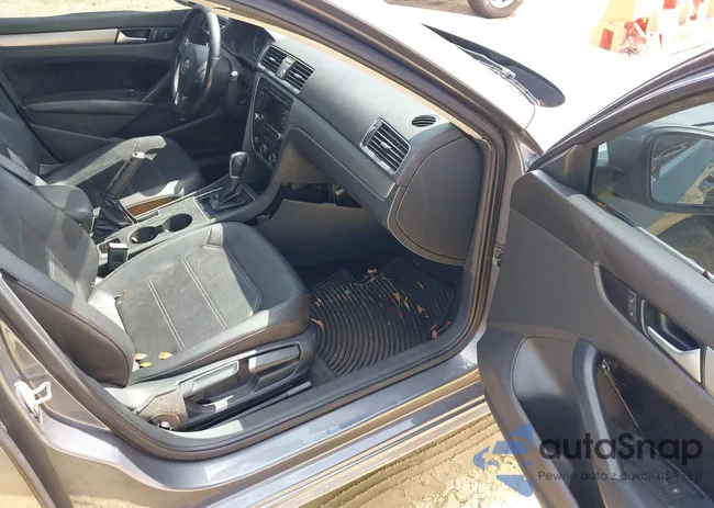 1VWAS7A38FC082760: 42156013