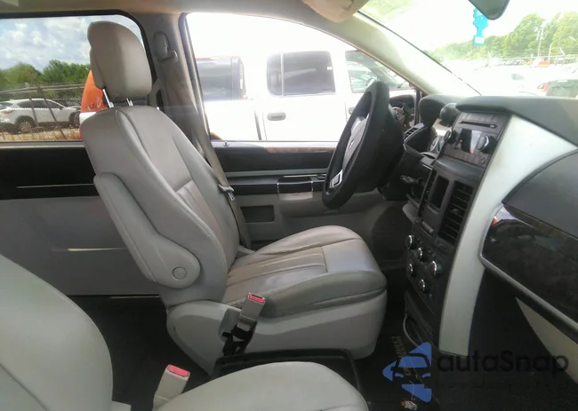 2D4RN5DX8AR316625: 42156038