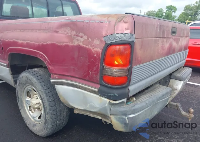 3B7HC16Y5RM562712: 42156039