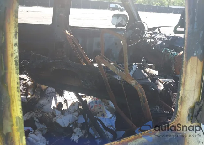 3B7HC13Z2VG773940: 42156093